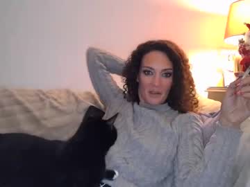 cam girl milflucy image #719360
