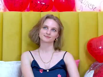 cam girl nicolenelsons image #3978229