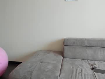 cam girl emilymilf__ image #2634949