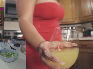 cam girl milavalentinax image #1517895