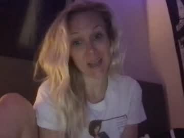 cam girl eveandtheforbiddenfruit image #3991180