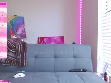 cam girl petitebrat image #3373815