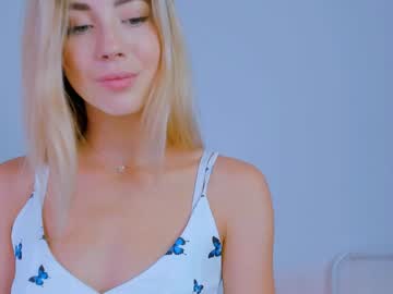 cam girl emmi_rosee image #2656148