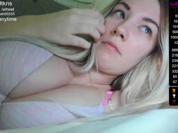 cam girl mariah95 image #3497940
