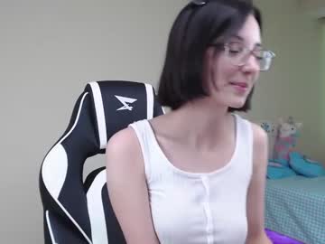 cam girl queen_kitty1818 image #1973576