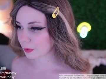 cam girl runesy image #3055183