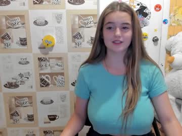 cam girl emmika_ image #2314148