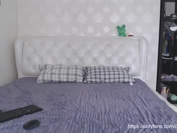 cam girl _mllymoore_ image #2202068