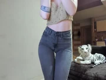 cam girl sofiaandwonderland image #1231879