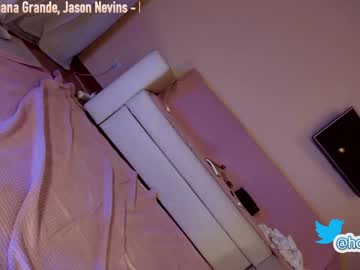 cam girl hollyextra image #2552082