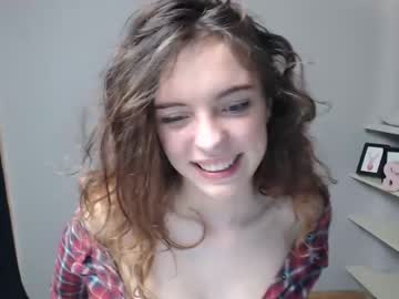 cam girl milenk_a image #3287652
