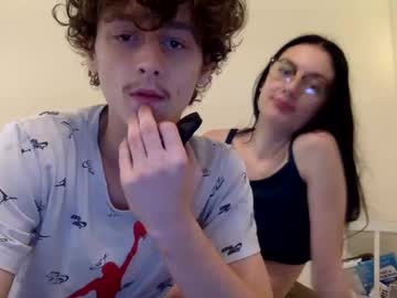 cam couple prettygodess image #4027577