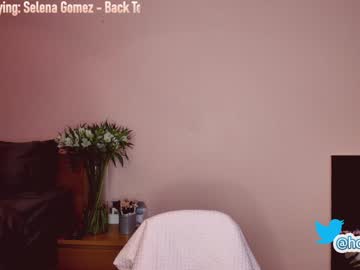 cam girl hollyextra image #2045115