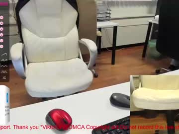 cam couple milf_viktoria image #3302262