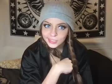 cam girl madisoncora image #2997490