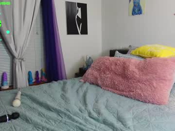 cam girl emmasky69 image #3204000
