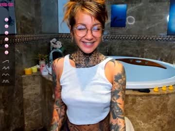 cam girl nickyneck image #292627
