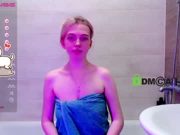 cam girl small_blondee image #3636807