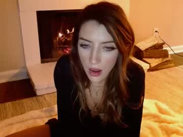cam girl augustinaxxx image #924103