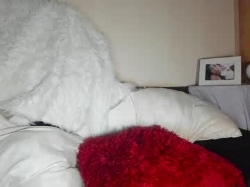 cam girl noemibcnz image #1887547