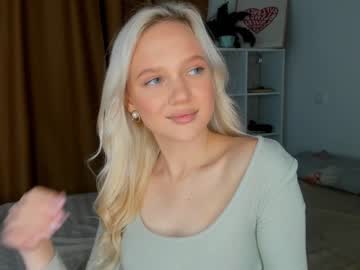 cam girl sarahphylliss image #2628966