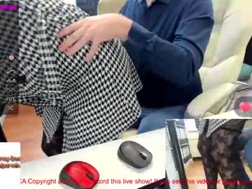 cam couple milf_viktoria image #918741