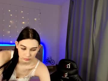 cam girl kiirahoney image #4061384