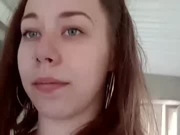 cam girl swall0wingsw0rds image #3911917