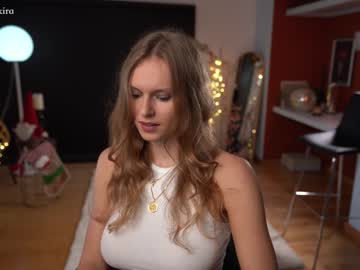 cam girl chillwithkira image #3346849