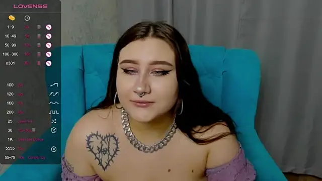 Stripchat sex cam PoppyEvans1